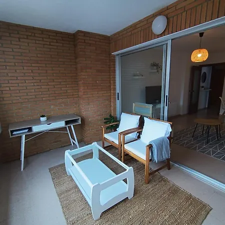Flat Terrace - Pool & Parking